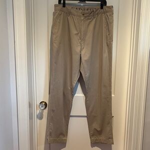 Nautica size 36/32 100% cotton flat front khakis